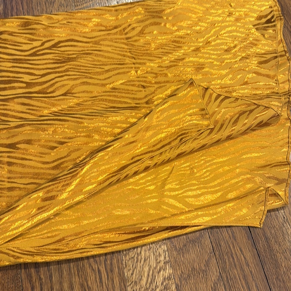 ALICE + OLIVIA Maeve Asymmetrical Slip Skirt - Picture 7 of 7